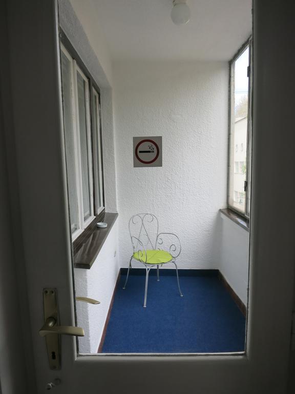 The Riverside Apartment - Downtown Saraybosna Dış mekan fotoğraf